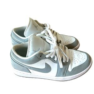 Women’s Jordan Dunk Low - sold out